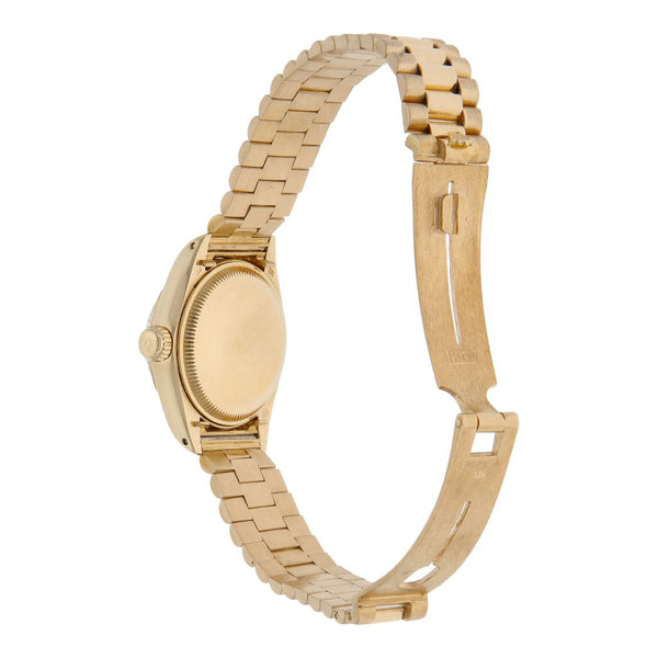Reloj Rolex para dama modelo Oyster Perpetual DateJust en oro amarillo 18 kilates.