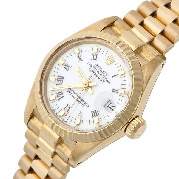 Reloj Rolex para dama modelo Oyster Perpetual DateJust en oro amarillo 18 kilates.