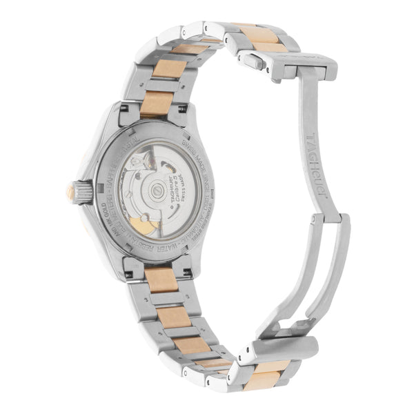 Reloj Tag Heuer para dama modelo Aquaracer vistas en oro rosa 18 kilates
