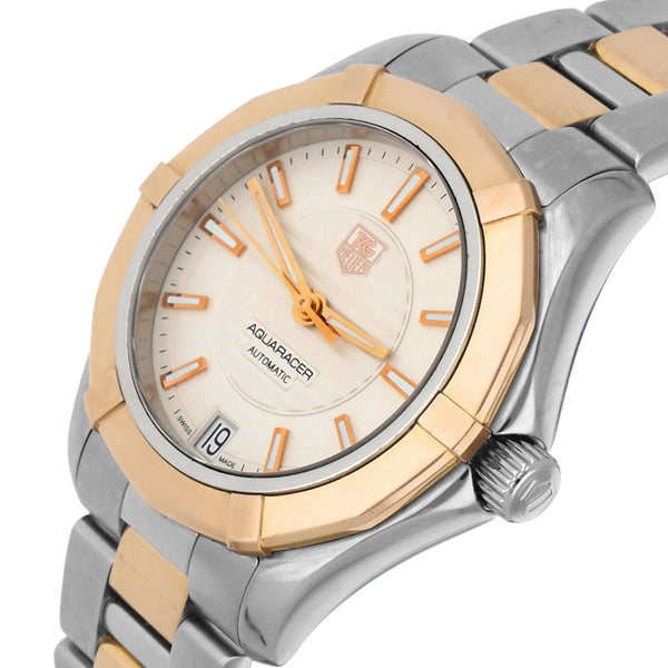 Reloj Tag Heuer para dama modelo Aquaracer vistas en oro rosa 18 kilates