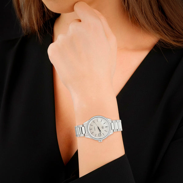 Reloj Tag Huer para dama modelo Carrera.