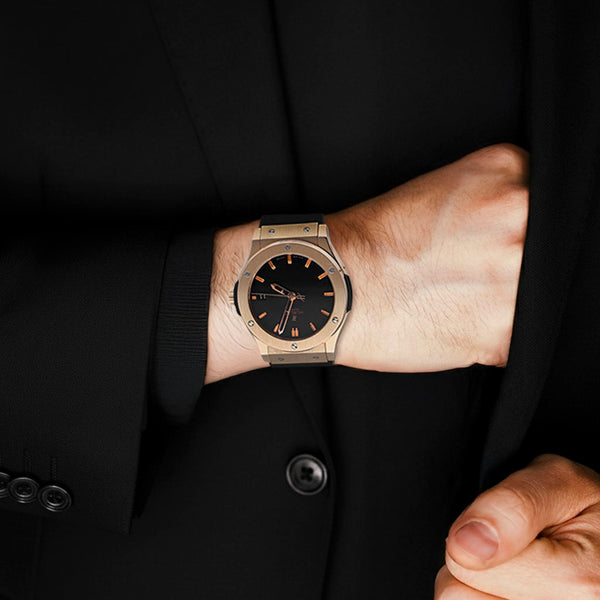 Reloj Hublot para caballero modelo Classic Fusion caja y broche en oro rosa 18 kilates.