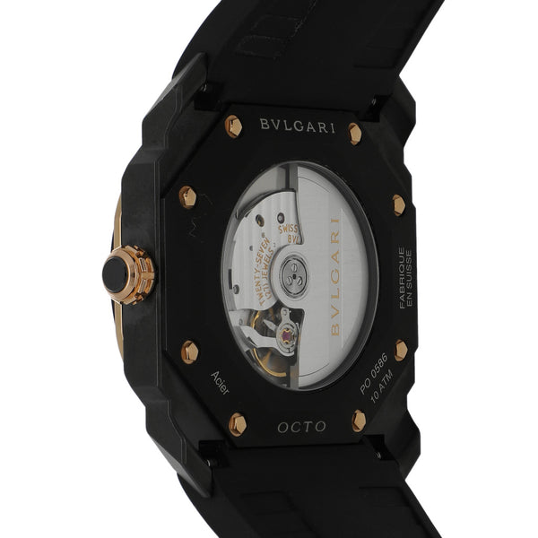 Reloj Bvlgari para caballero modelo Octo vistas oro rosa 18 kilates.