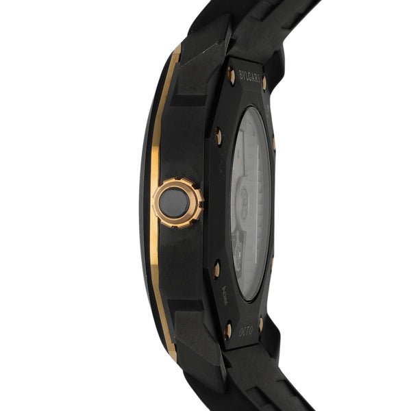 Reloj Bvlgari para caballero modelo Octo vistas oro rosa 18 kilates.