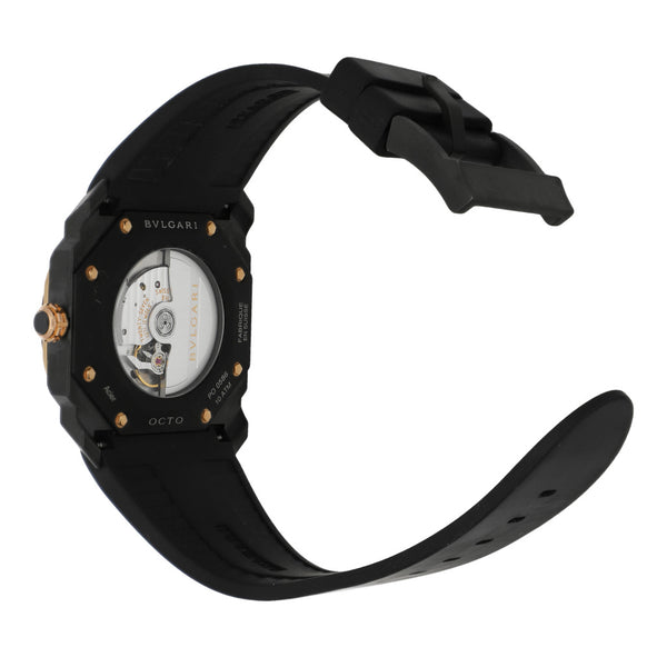 Reloj Bvlgari para caballero modelo Octo vistas oro rosa 18 kilates.