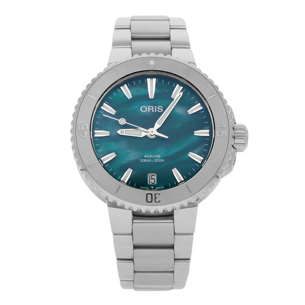 Reloj Oris para dama modelo Bracenet Aquis.