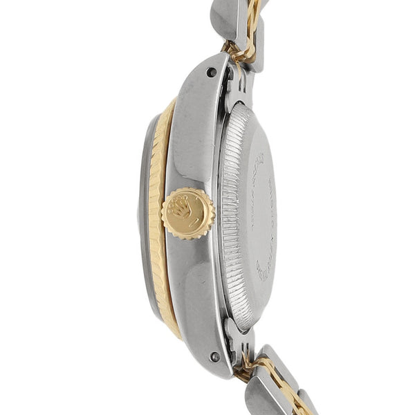 Reloj Rolex para dama modelo Oyster Perpetual Date vistas en oro amarillo 18 kilates.