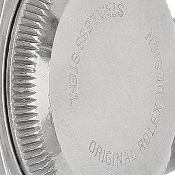 Reloj Rolex para dama modelo Oyster Perpetual Date vistas en oro amarillo 18 kilates.