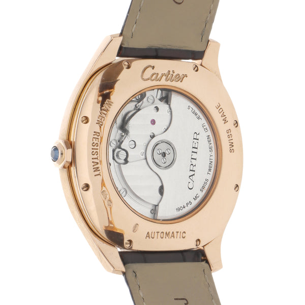 Reloj Cartier para caballero modelo Drive de Cartier caja y broche en oro rosa 18 kilates.