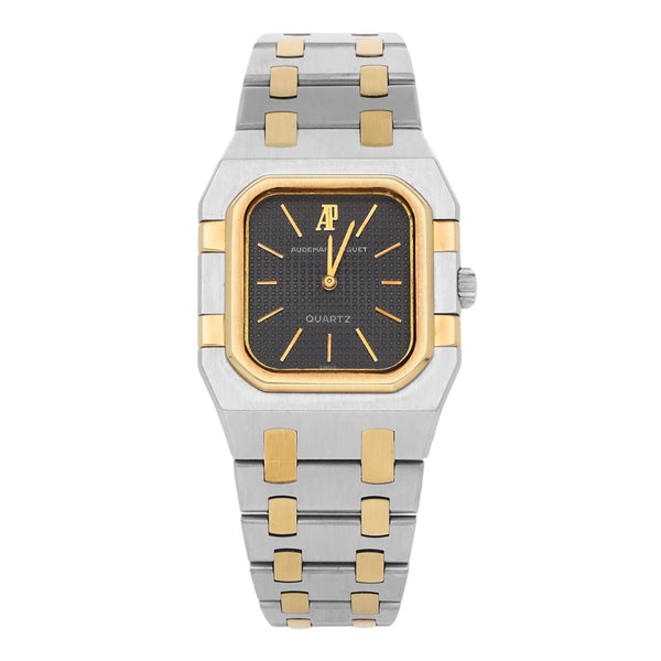 Reloj Audemars Piaget para dama modelo Royal Oak vistas oro 18 kilates.