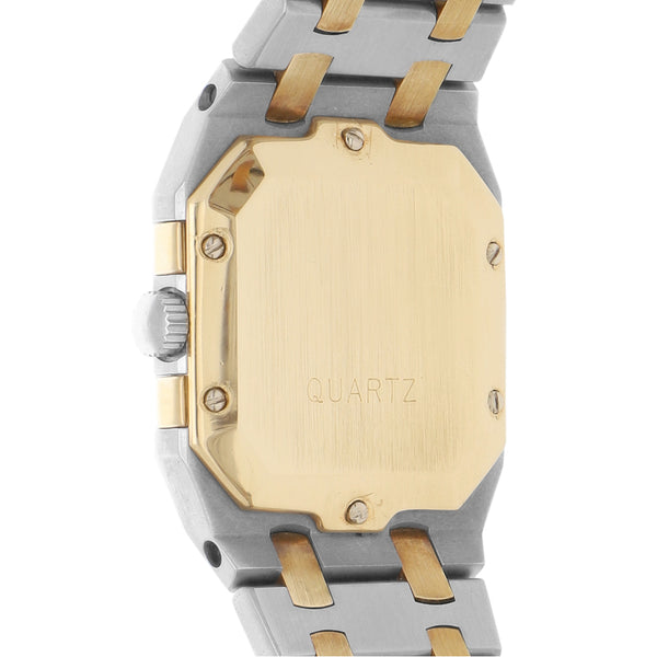 Reloj Audemars Piaget para dama modelo Royal Oak vistas oro 18 kilates.
