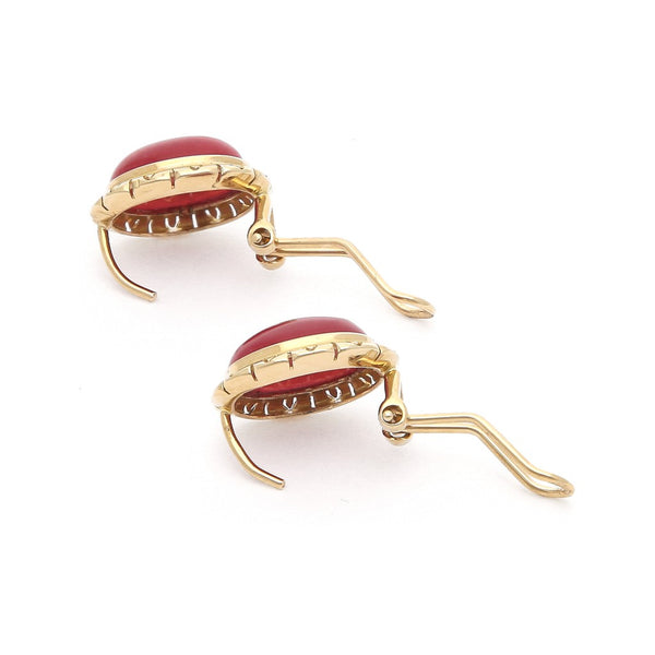 Aretes calados con cornolina en oro amarillo 14 kilates.
