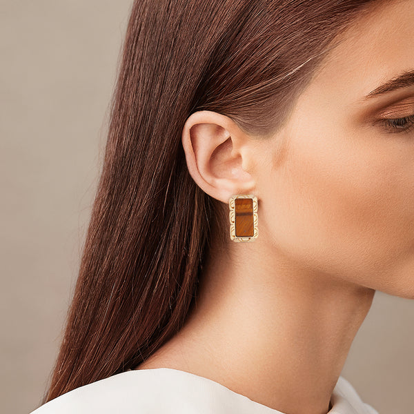 Aretes calados con ojo de tigre en oro amarillo 14 kilates