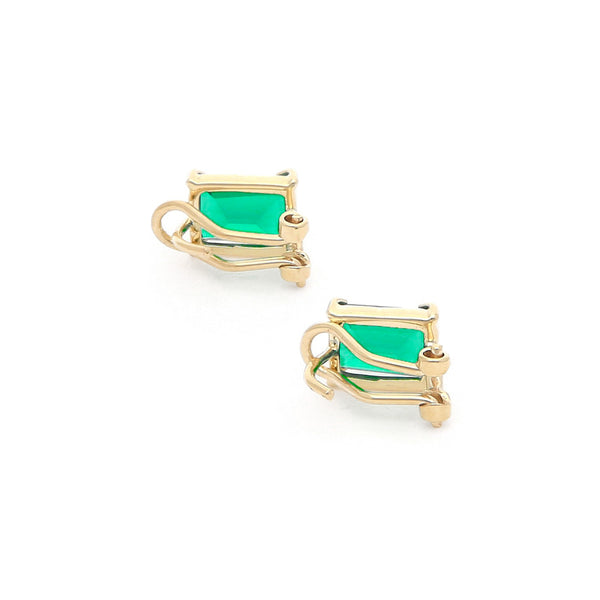 Aretes diseño especial con cuarzo en oro amarillo 14 kilates.