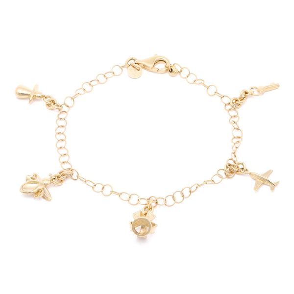 Pulsera eslabón cruzado con colgantes figuras diferentes en oro amarillo 14 kilates.