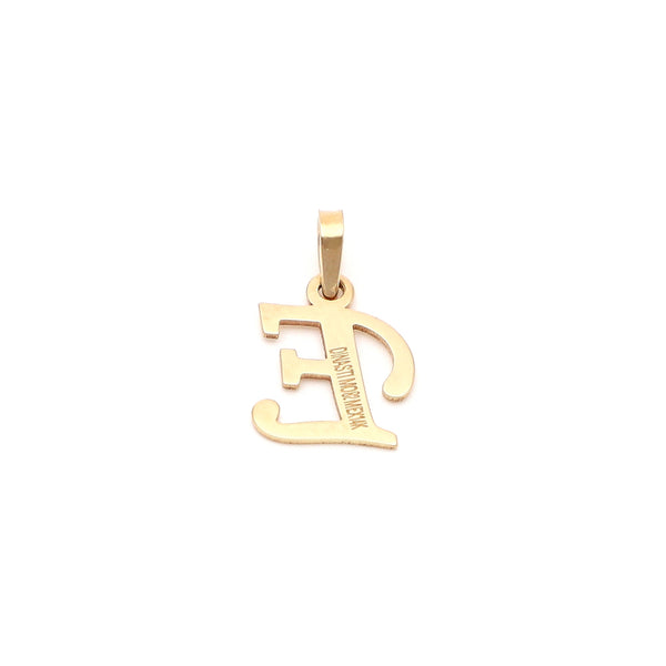 Dije liso motivo letra E en oro amarillo 14 kilates.