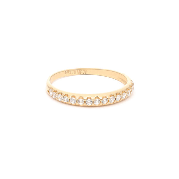 Anillo diseño especial con circonas en oro amarillo 14 kilates.