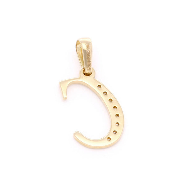 Dije diseño especial motivo letra C con circonias en oro amarillo 14 kilates.