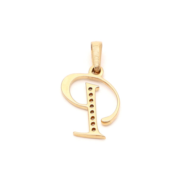 Dije diseño especial motivo letra P con circonias en oro amarillo 14 kilates.
