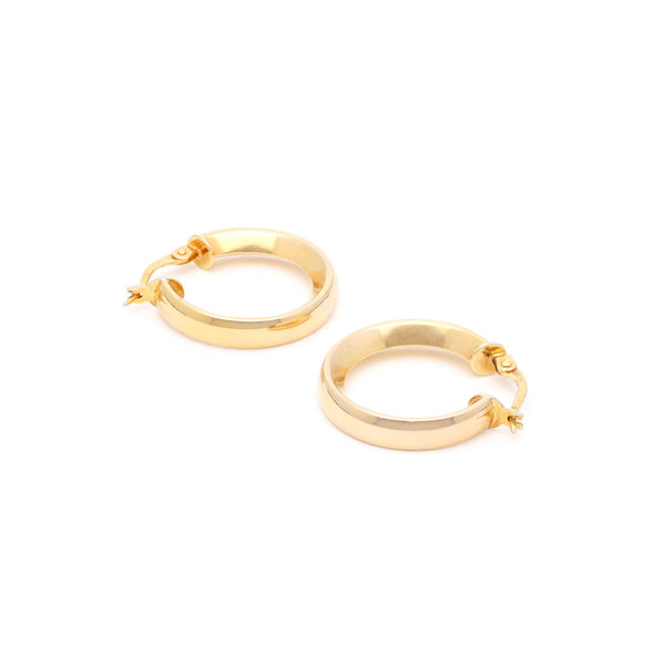 Arracadas lisas en oro amarillo 14 kilates.