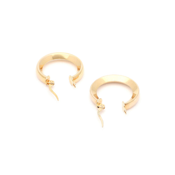 Arracadas lisas en oro amarillo 14 kilates.