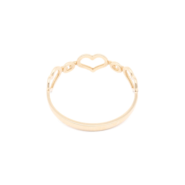 Anillo calado motivo corazones en oro amarillo 14 kilates.