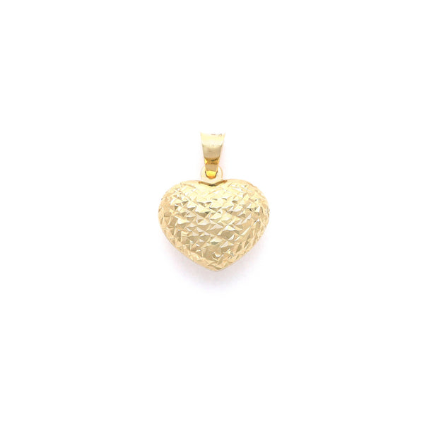 Dije martillado motivo corazón en oro amarillo 14 kilates.