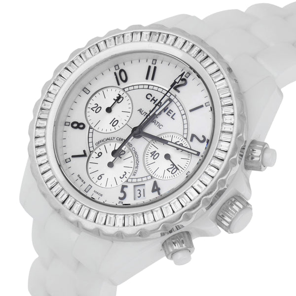 Reloj Chanel para dama/unisex modelo J12.