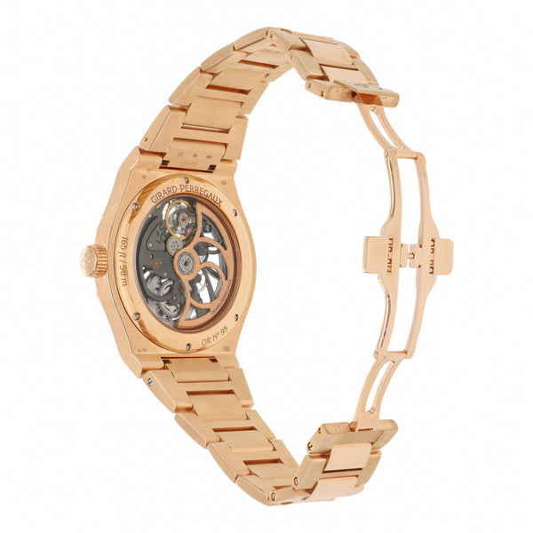 Reloj Girard Perregaux para caballero modelo Laureato Skeleton en oro rosa 18 kilates.