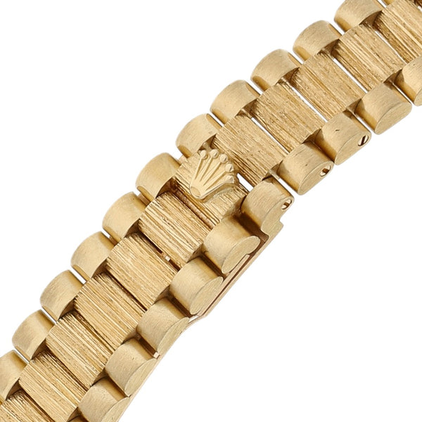Reloj Rolex para dama modelo Oyster Perpetual DateJust en oro amarillo 18 kilates.