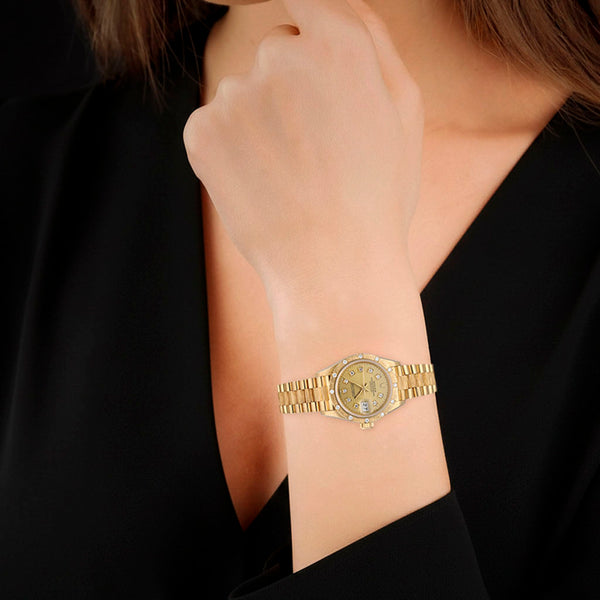 Reloj Rolex para dama modelo Oyster Perpetual DateJust en oro amarillo 18 kilates.