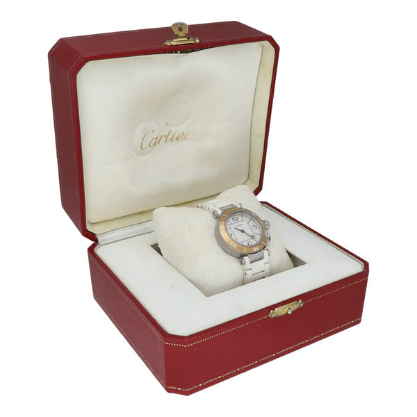 Reloj Cartier para dama modelo Pasha Seatimer vistas en oro rosa 18 kilates.