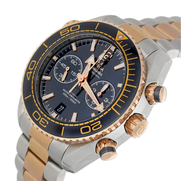 Reloj Omega para caballero modelo Seamaster Planet Ocean vistas en oro rosa 18 kilates.