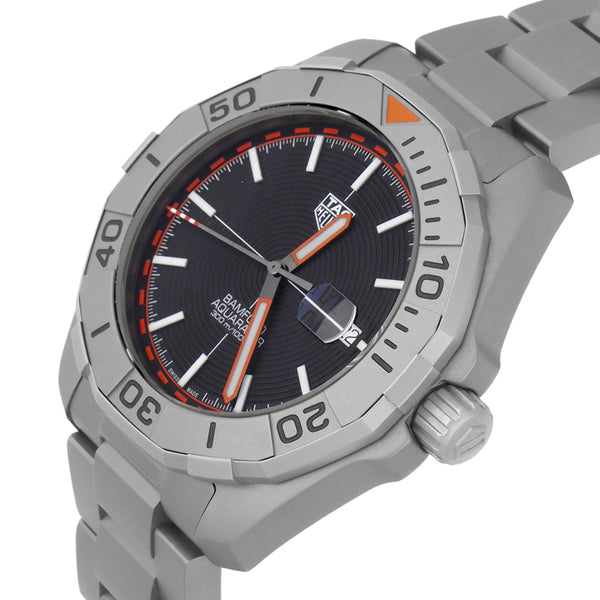 Reloj Tag Heuer para caballero modelo Bamford Aquaracer.