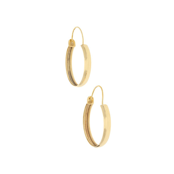 Arracadas lisas en oro amarillo 14 kilates.