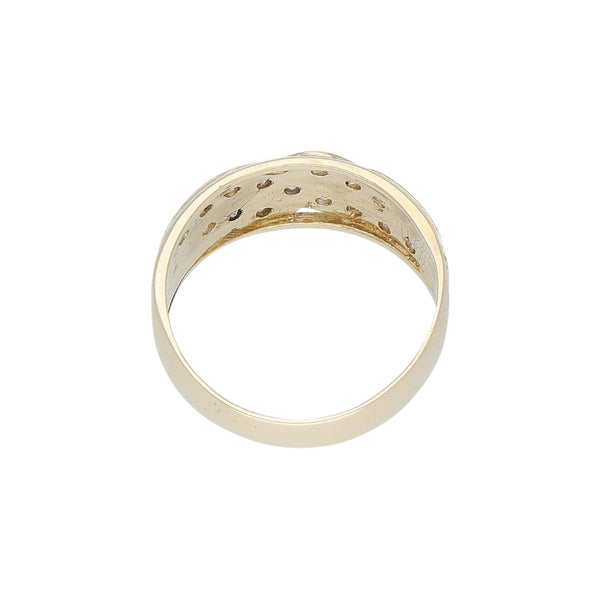 Anillo estilizado con circonias en oro amarillo 14 kilates.