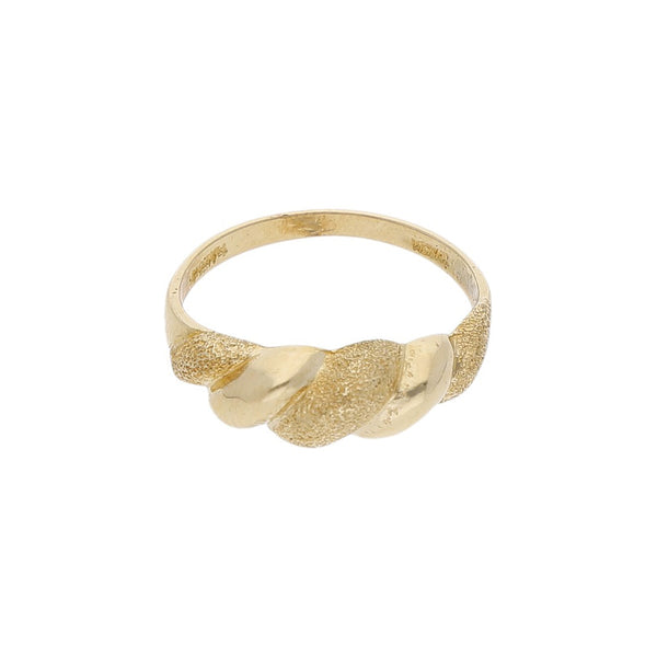 Anillo diseño especial en oro amarillo 14 kilates.