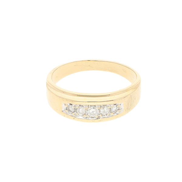 Anillo diseño especial con diamantes en oro amarillo 14 kilates.