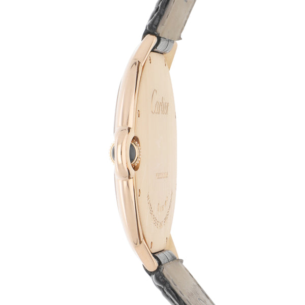 Reloj Cartier para caballero modelo Ballon Bleu caja y broche en oro rosa 18 kilates.