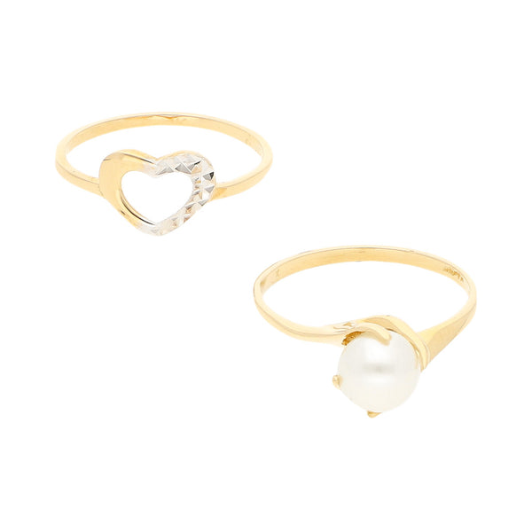 Dos anillos diseño especial motivo corazón con perla en oro amarillo 14 kilates.