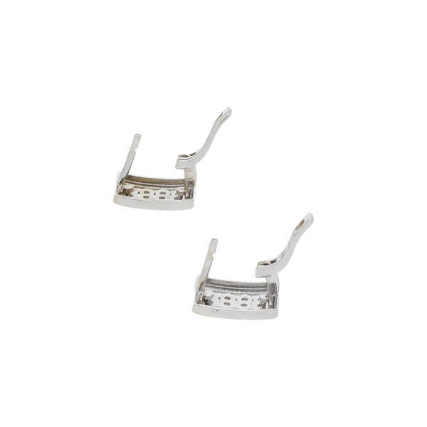 Aretes diseño especial con circonias en oro blanco 14 kilates.