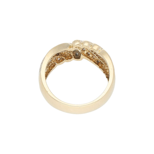 Anillo diseño especial con circonias en oro amarillo 14 kilates.