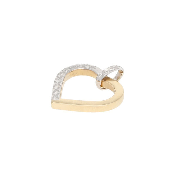 Juego de anillo y dije calados motivo corazón en oro amarillo 14 kilates.