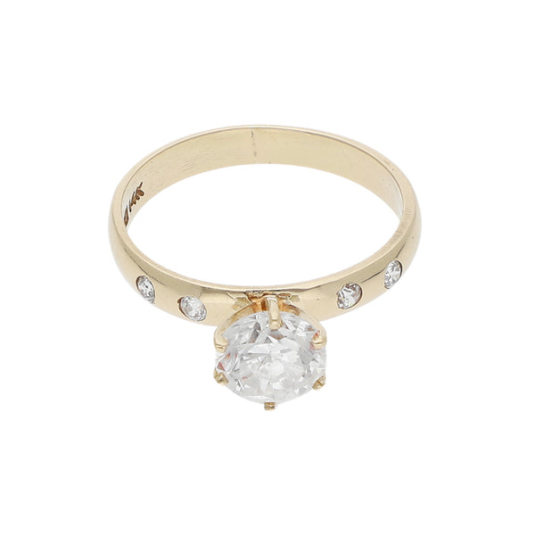 Anillo de compromiso con circonias en oro amarillo 12 kilates.