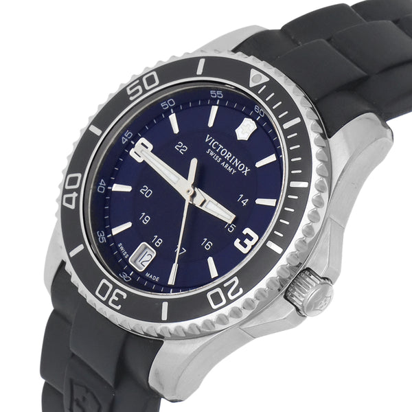 Reloj Victorinox Swiss Army para dama modelo Maverick.