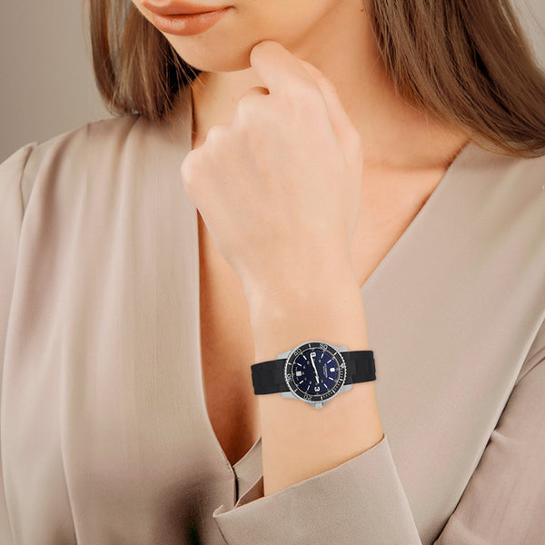 Reloj Victorinox Swiss Army para dama modelo Maverick.