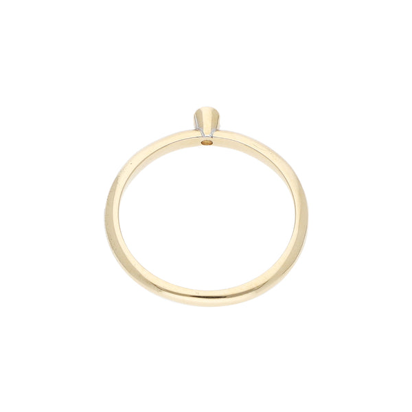 Anillo de compromiso con diamante en oro amarillo 14 kilates.