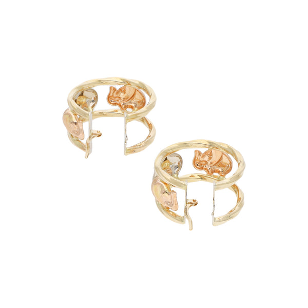 Juego de anillo y aretes diseño especial con aplicaciones motivo elefante en oro tres tonos 14 kilates.