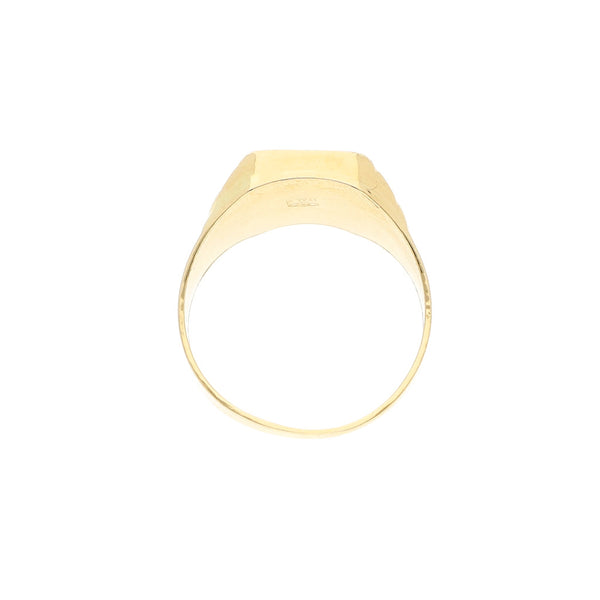 Anillo tipo sello en oro amarillo 14 kilates.