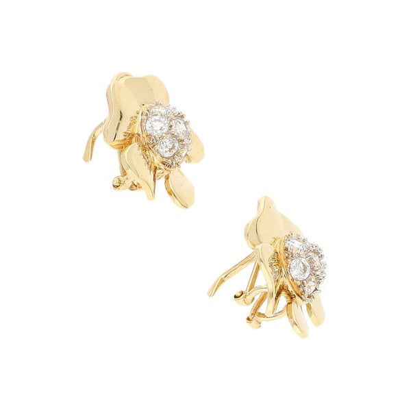 Aretes diseño especial con sintéticos en oro amarillo 12 kilates.
